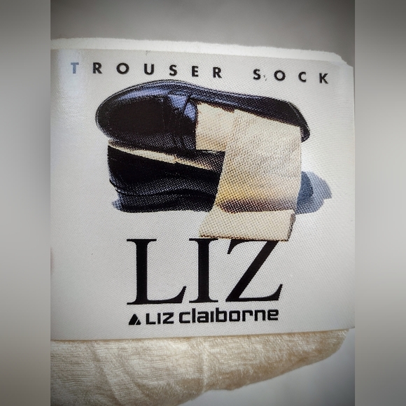 Liz Claiborne Women's Ivory Trouser Socks, Large (Sizes 9-11) Brand New NWT - Picture 3 of 8